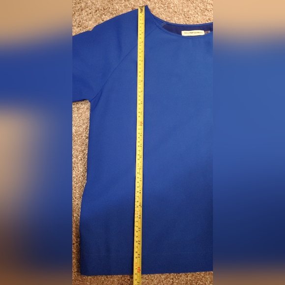 Like New Zipper Blouse - Picture 9 of 13